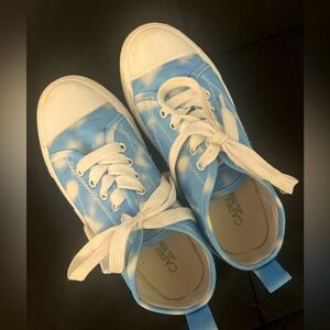 Girls Cloud Shoes